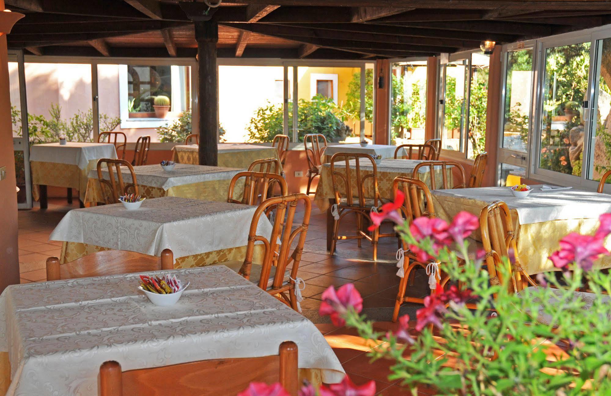 Hotel Il Piccolo Golf Порто-Черво Екстер'єр фото